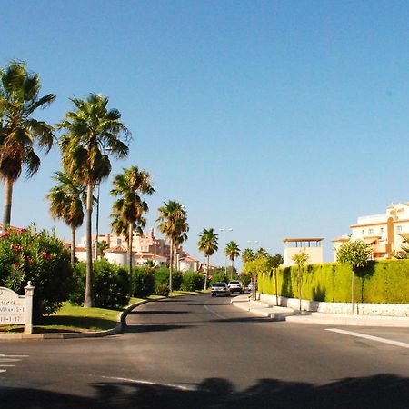 Villa Gaudi Oliva Exterior photo